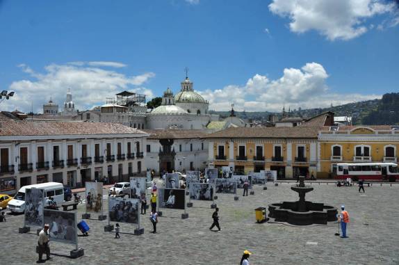 Plaza San Francisco, em Quito, no Equador